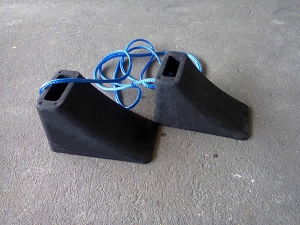 Calço de Rodas sem Correntes - Cod. CB-151520 - FOTO 2