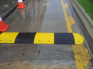 Lombada de Borracha Modelo L35 - FOTO 2